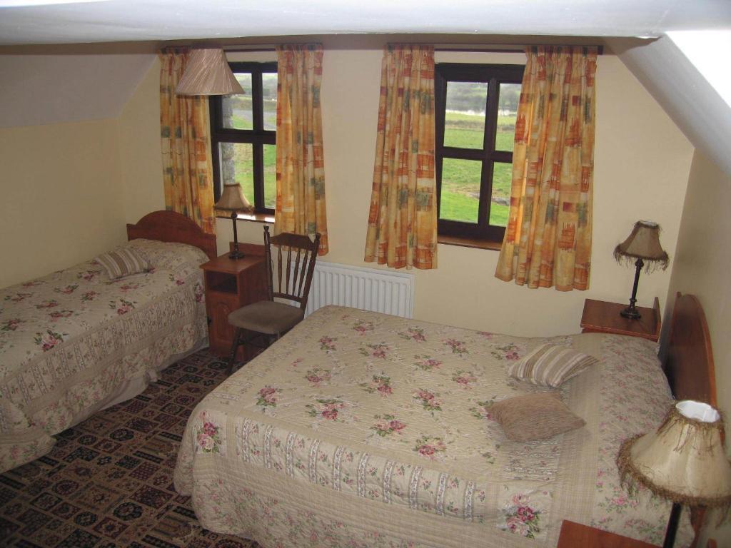 Kinvara Inn B&B Room photo
